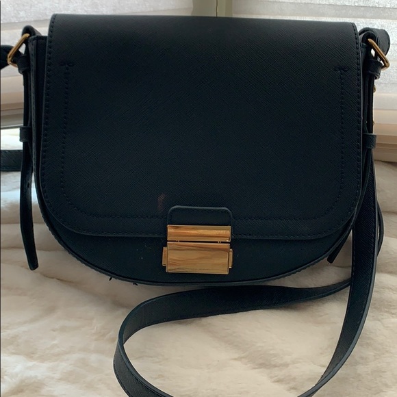 Love and Lore crossbody handbag - Picture 1 of 2